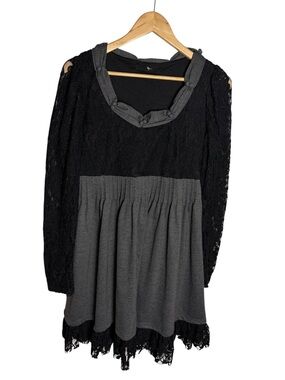 Ryu: black & gray pleated lace Lolita goth mini dress size L